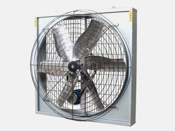 牛舍懸掛式風(fēng)機.jpg
